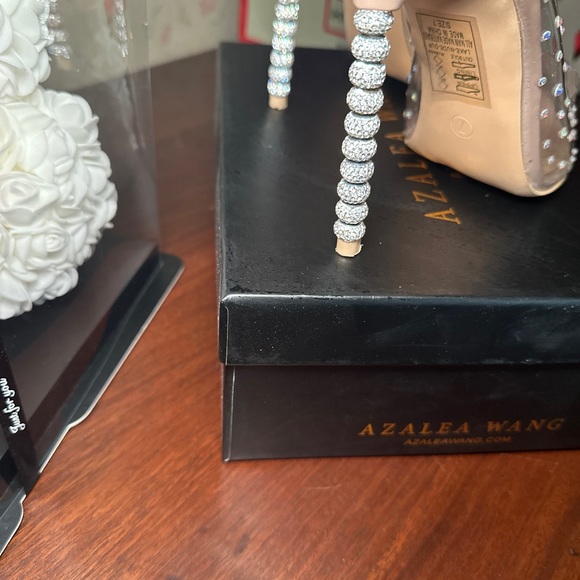 Crystal Heels 👠 - Picture 2 of 6